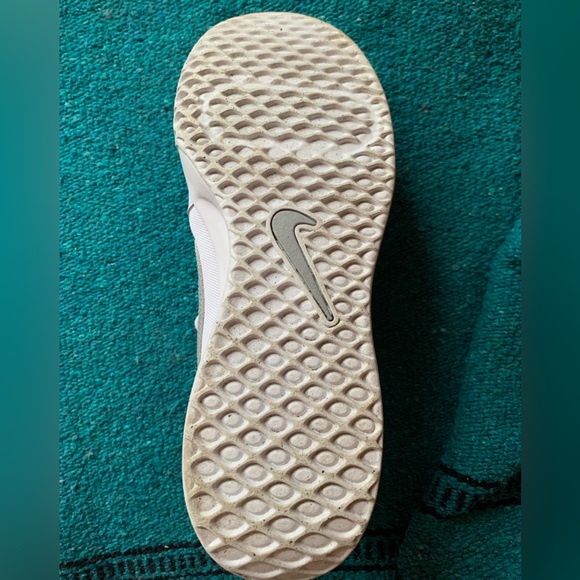 EUC Nike Court Air Zoom Lite 3 - Picture 5 of 6